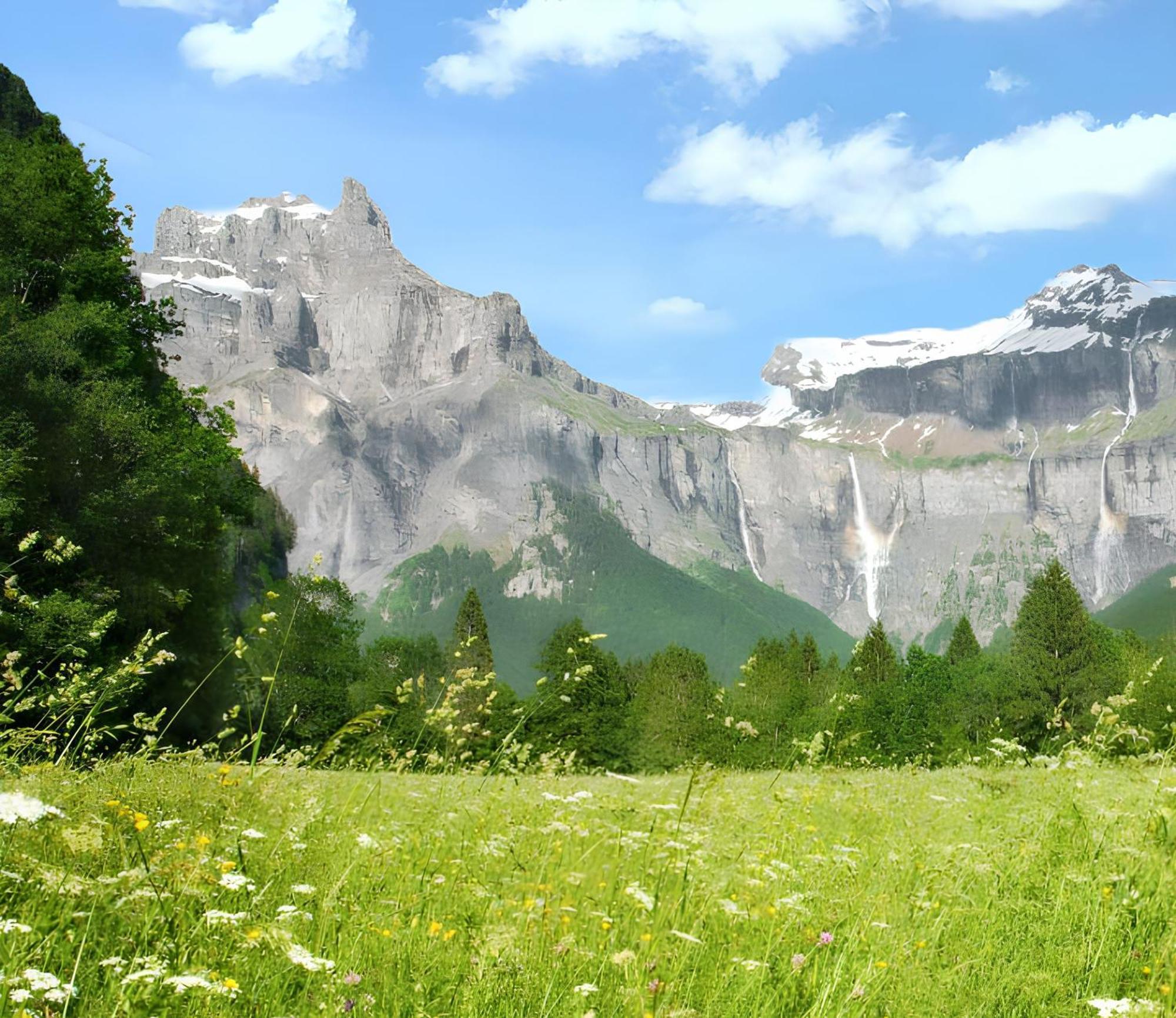 Chalet Cosy A Sixt-Fer-A-Cheval Avec Vue Sur La Montagne Εξωτερικό φωτογραφία